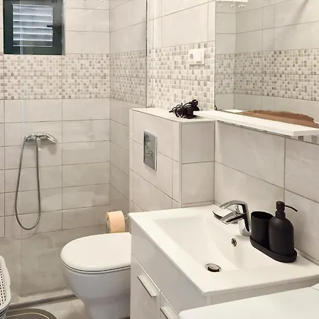 Pet Friendly In * Brna