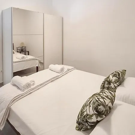 Pet Friendly In Semesterbostad *